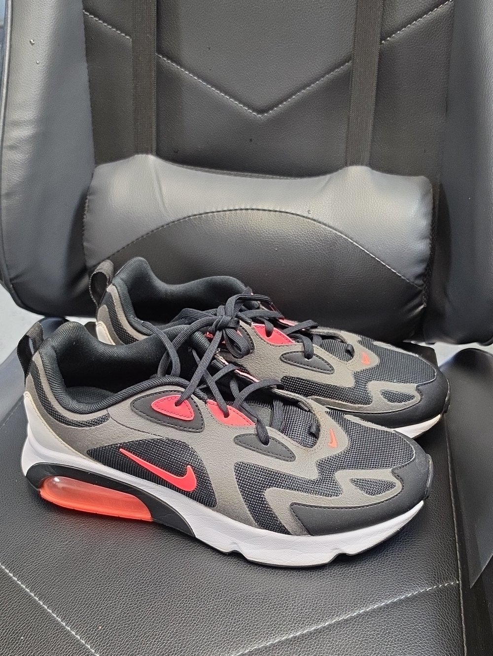 Nike Kids Gray and Black Sneakers with Red Accents